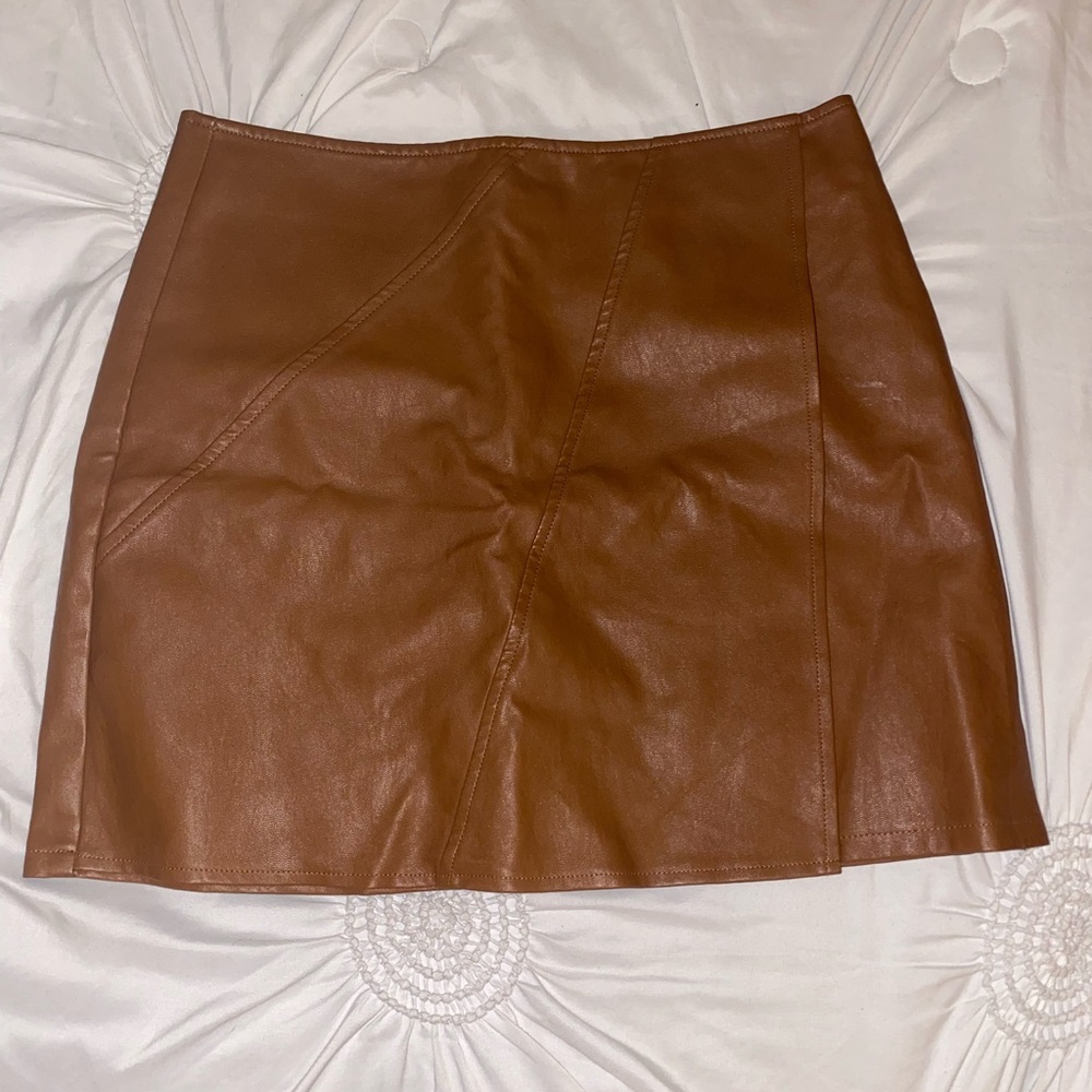brown leather skirt
